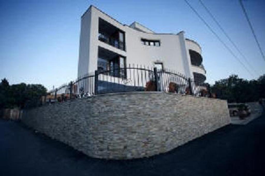 Villa M Dobra Voda Exterior foto